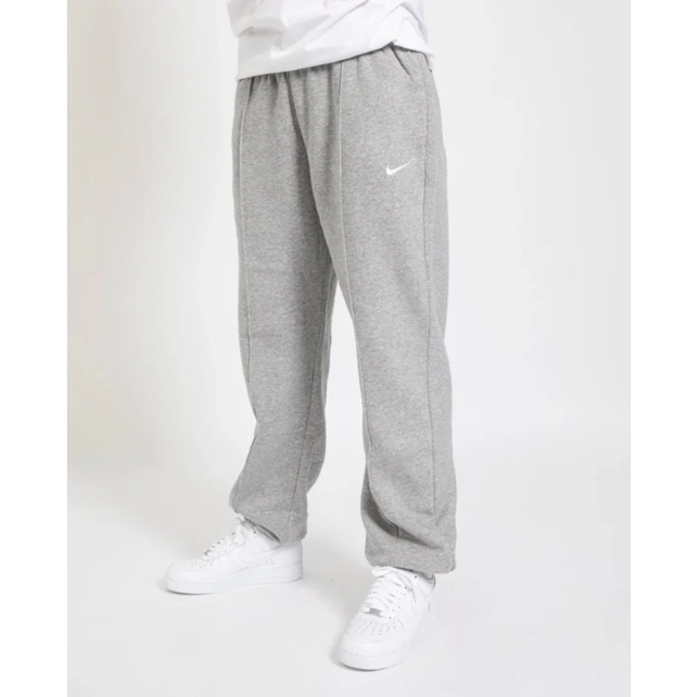 Nike Sportswear Essentials Women's Fleece Pants Size XL NWT $60